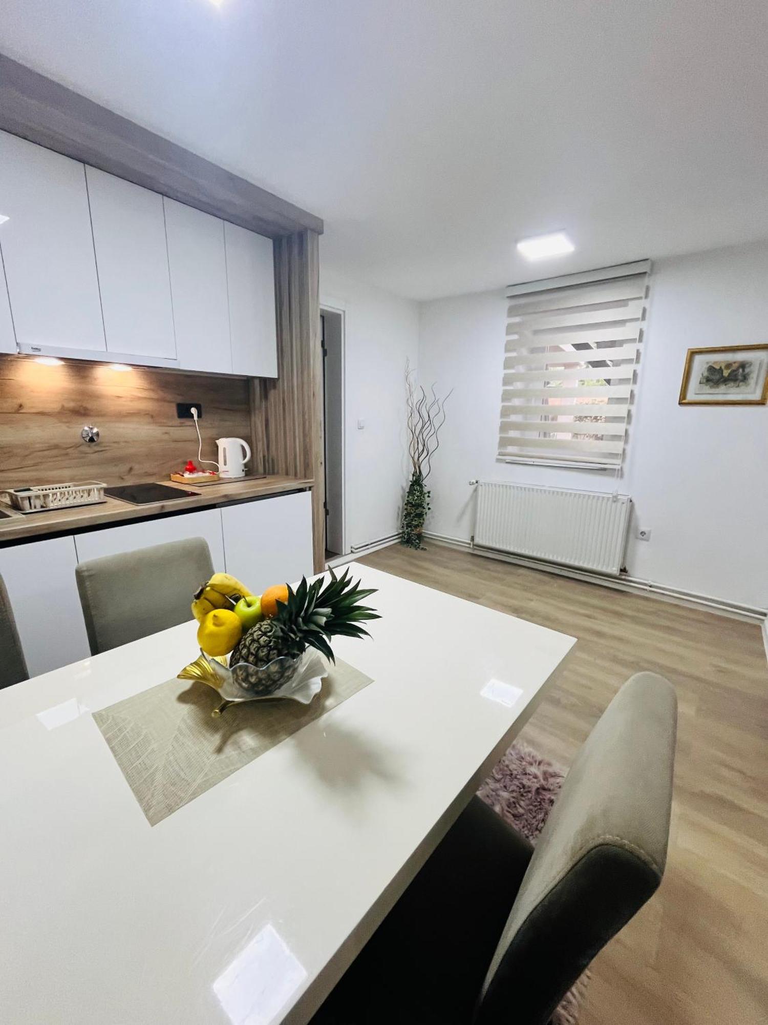 Apartment Irma Sarajevo Exteriör bild